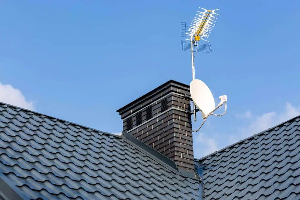 Best TV Antennas for Metal Roof